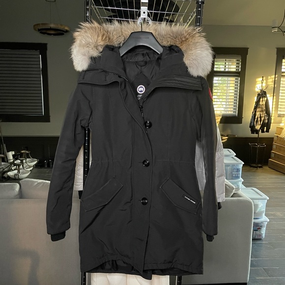 Canada Goose Rossclair Parka - Picture 5 of 16